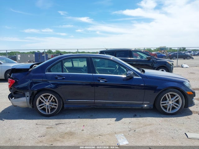 Mercedes-Benz C-Class Sport 4matic