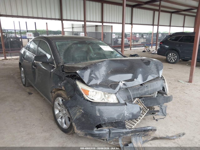 Salvage Buick LaCrosse Image