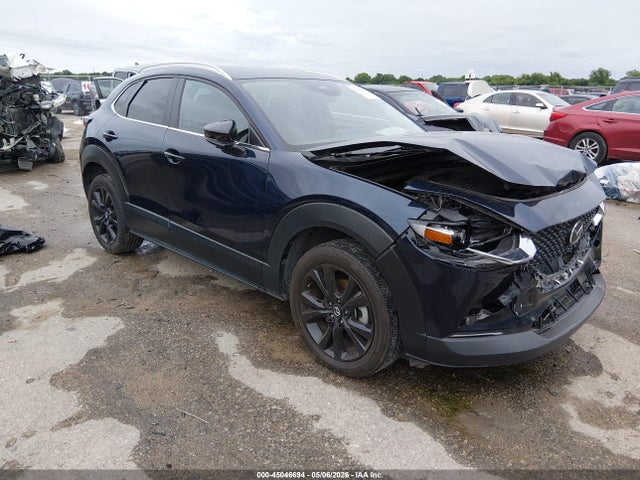 Salvage Mazda Cx Image