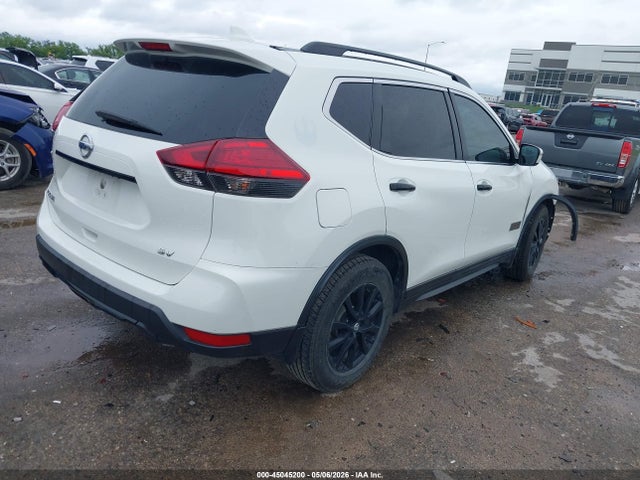 Nissan Rogue Sv