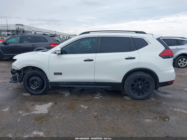 Nissan Rogue Sv