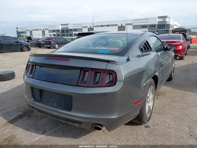 Ford Mustang V6