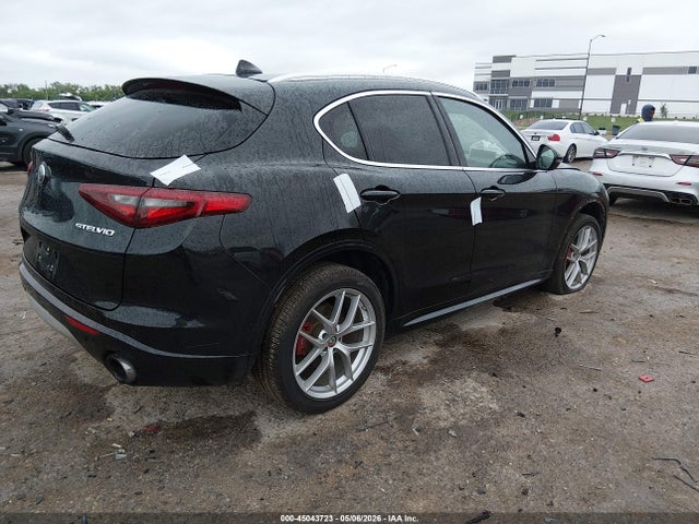 Alfa Romeo Stelvio Ti Awd