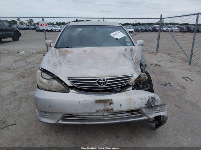 Toyota Camry Xle