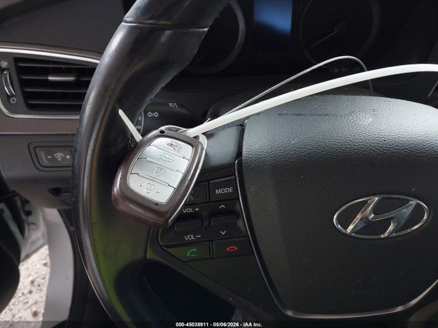 Hyundai SONATA Sport