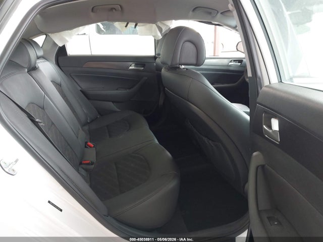 Hyundai SONATA Sport