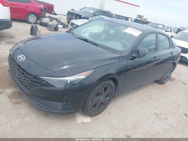 Hyundai ELANTRA Sel