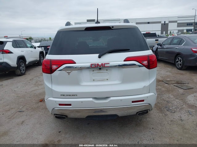 GMC Acadia Denali