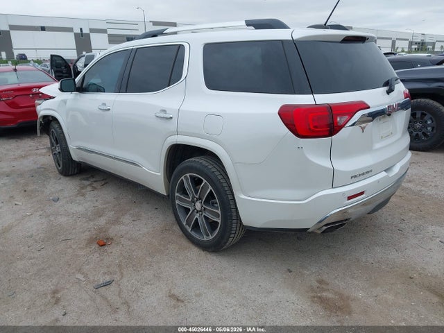 GMC Acadia Denali
