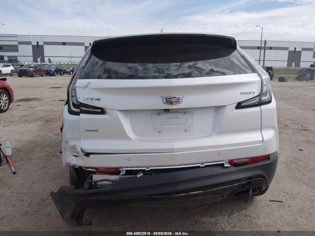 Cadillac XT4 Awd Sport