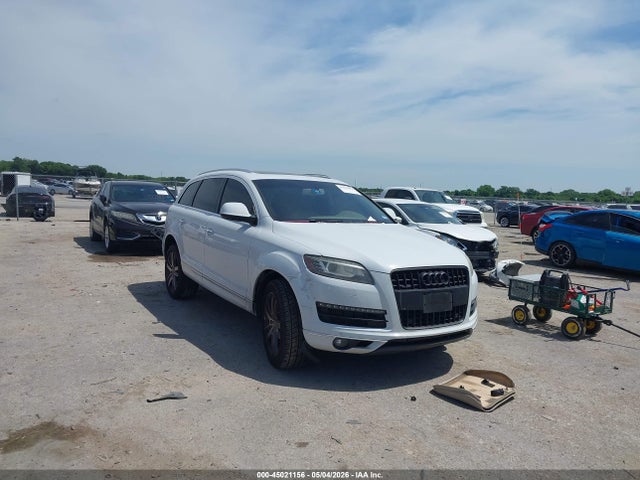 Salvage Audi Q7 Image