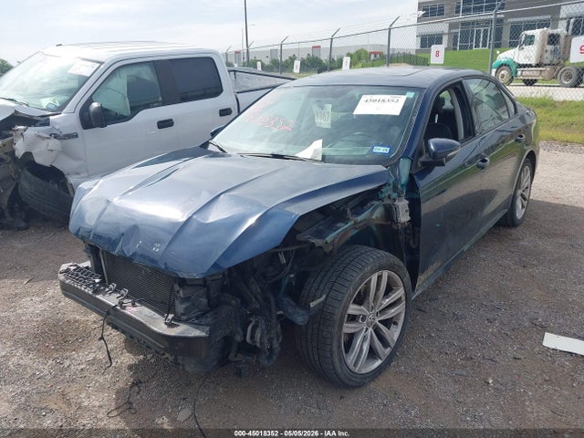 Volkswagen Passat 2.0t Wolfsburg Edition