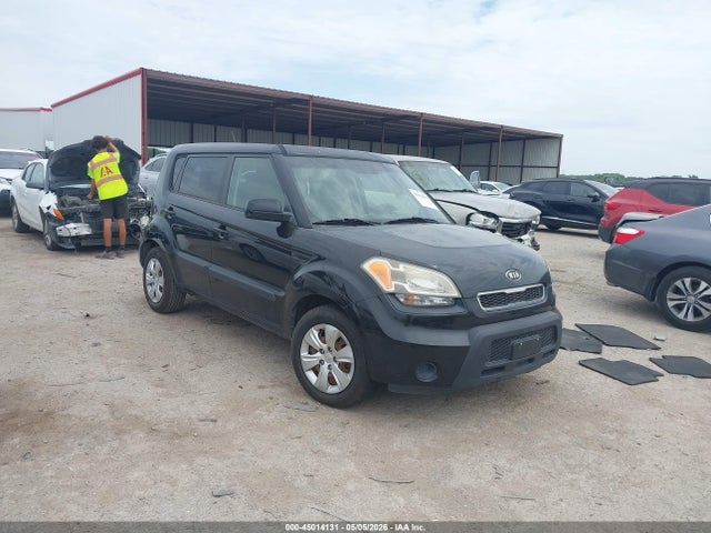 Salvage Kia Soul Image