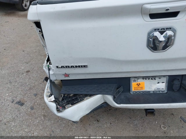 Ram 1500 Laramie  4x4 5'7 Box