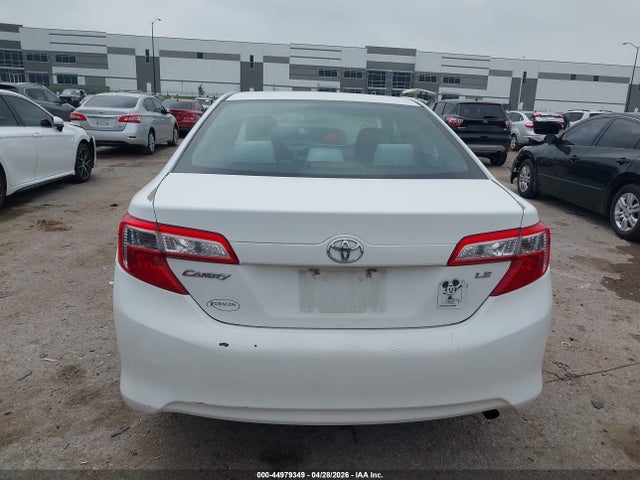 Toyota Camry Le