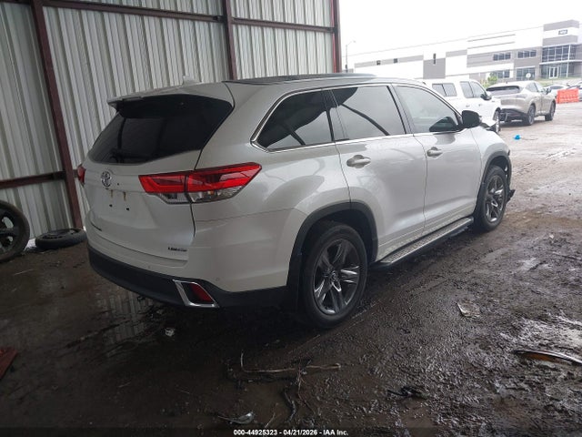 Toyota Highlander Limited Platinum