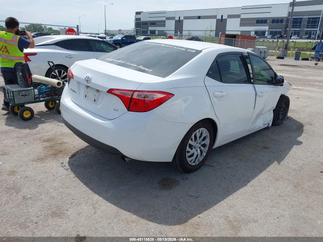 Toyota Corolla Le