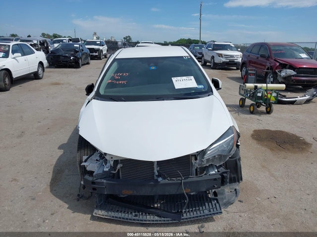 Toyota Corolla Le