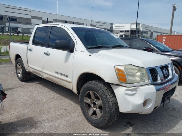 Salvage Nissan Titan Image
