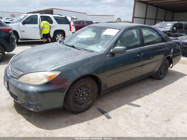 Toyota Camry Le
