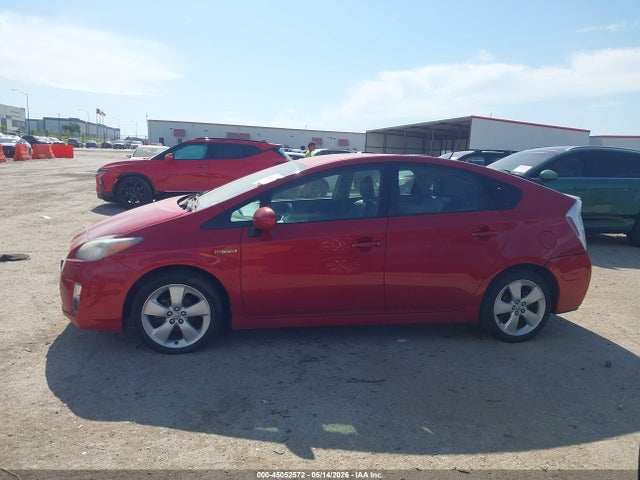 Toyota Prius V
