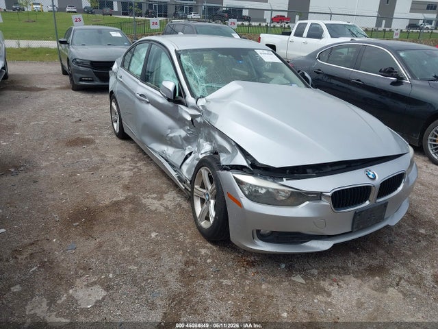 Salvage BMW 3 Series Image