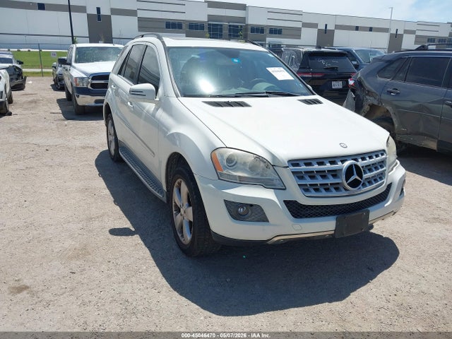 Salvage Mercedes-Benz M-Class Image