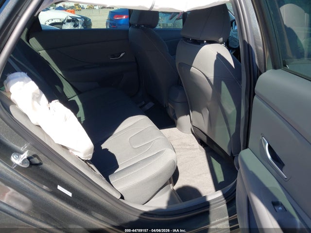 Hyundai ELANTRA Blue