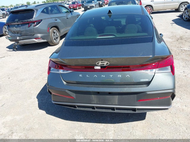 Hyundai ELANTRA Blue