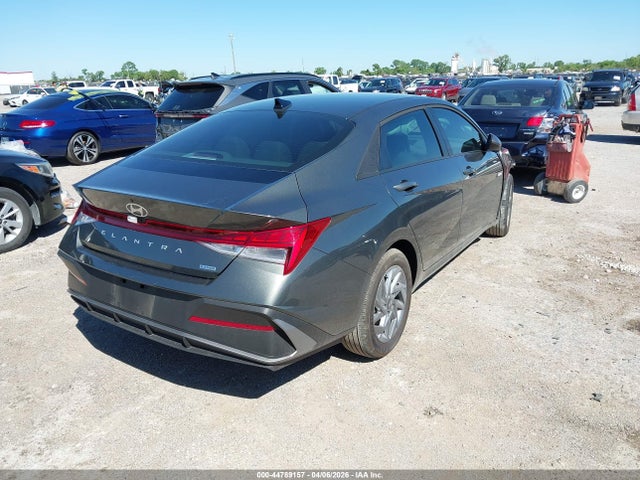 Hyundai ELANTRA Blue