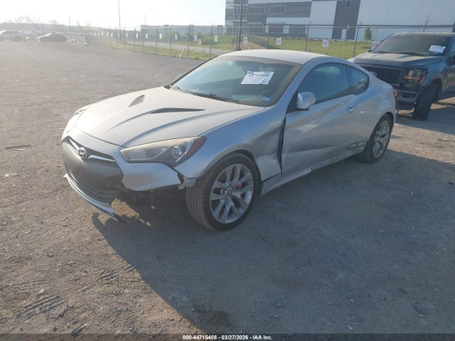 Hyundai Genesis 3.8 Base