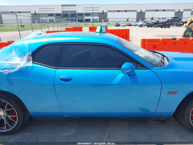 Dodge Challenger Srt 392