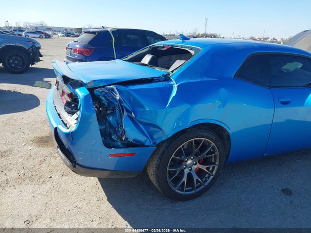 Dodge Challenger Srt 392