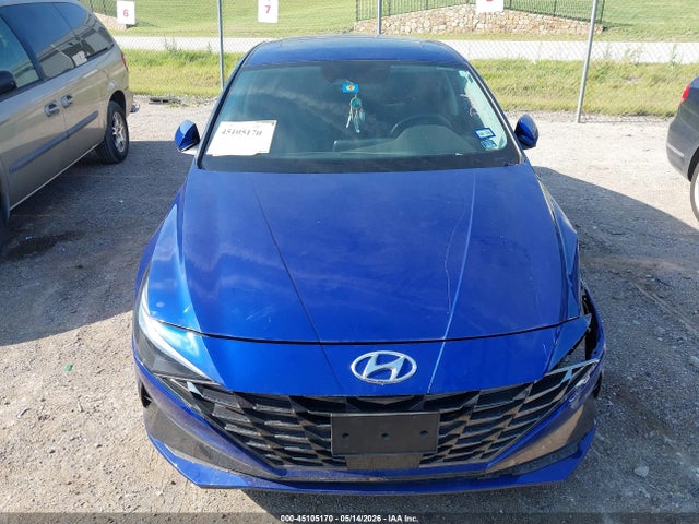 Hyundai ELANTRA Limited