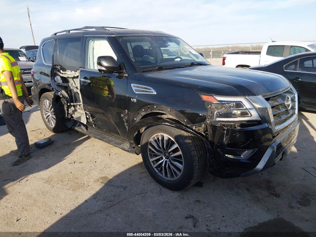 Salvage Nissan Armada Image