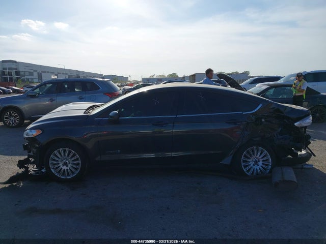 Ford Fusion S