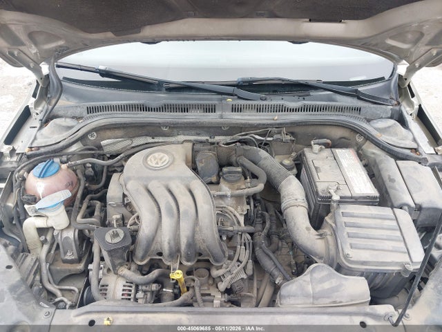 Volkswagen Jetta 2.0l S