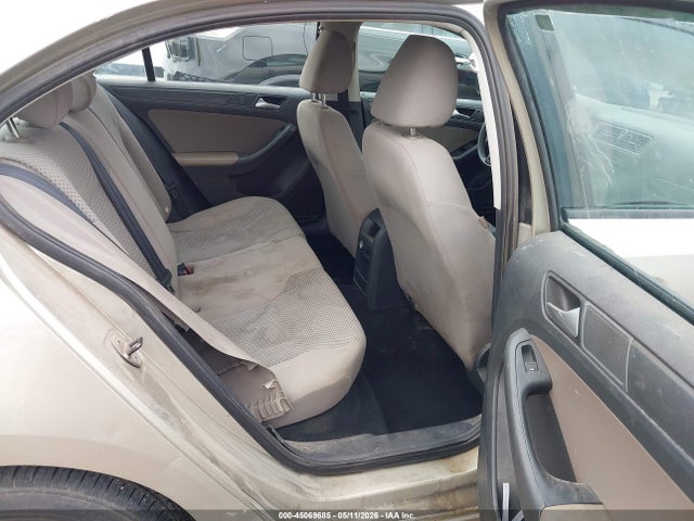 Volkswagen Jetta 2.0l S
