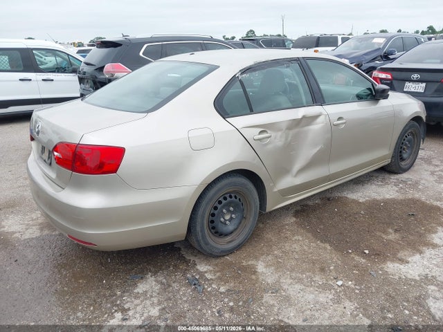 Volkswagen Jetta 2.0l S