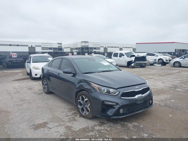 Salvage Kia Forte Image