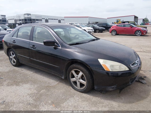 Salvage Honda Accord Image