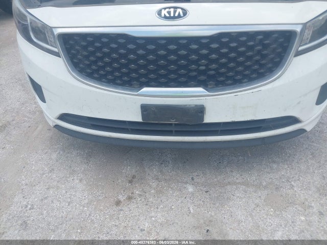 Kia Sedona Lx