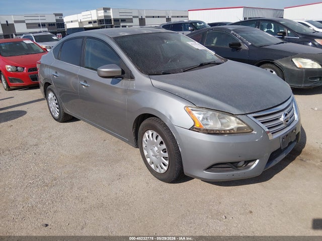 Salvage Nissan Sentra Image