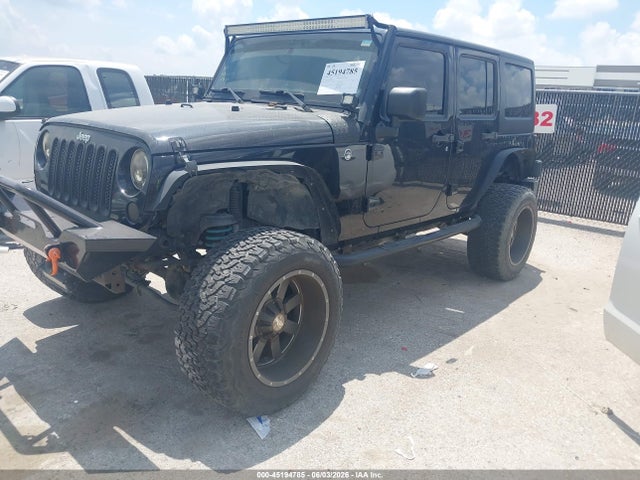 Salvage Jeep Wrangler Image