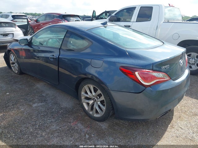 Hyundai Genesis 2.0t Premium