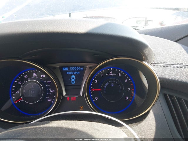 Hyundai Genesis 2.0t Premium