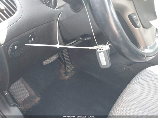 Hyundai Genesis 2.0t Premium