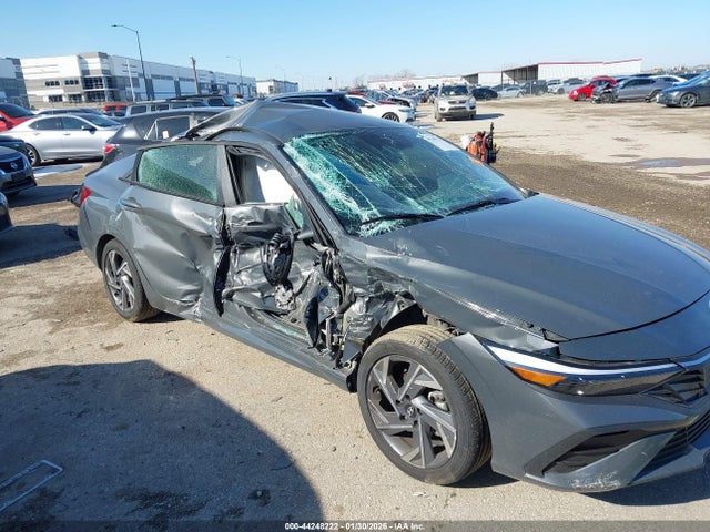 Hyundai ELANTRA Sel Sport