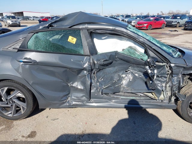 Hyundai ELANTRA Sel Sport