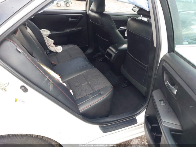 Toyota Camry Se